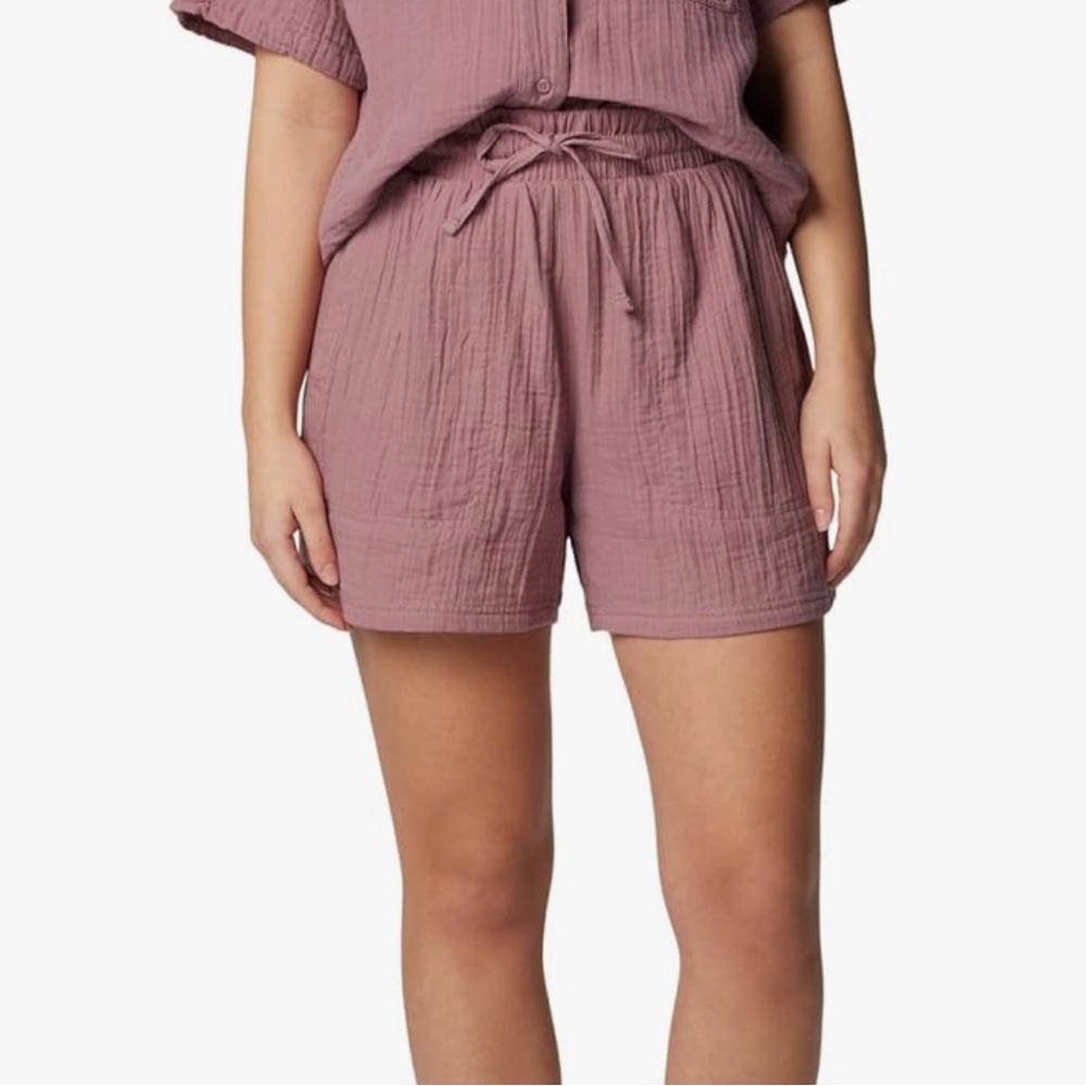 Columbia Women's Holly Hideaway Breezy Short